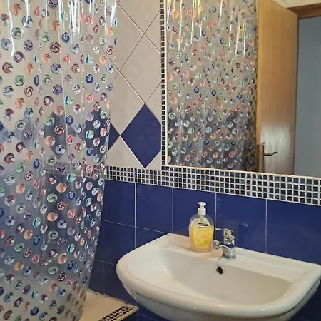 بيت للعطل Seaview 4 House